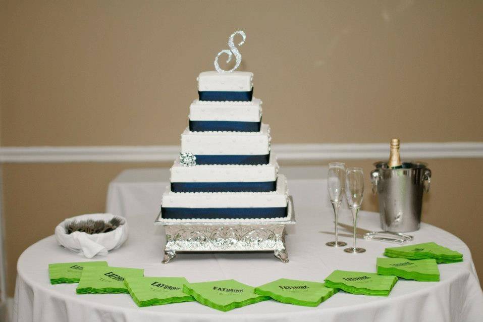 Multiple layered wedding cake
