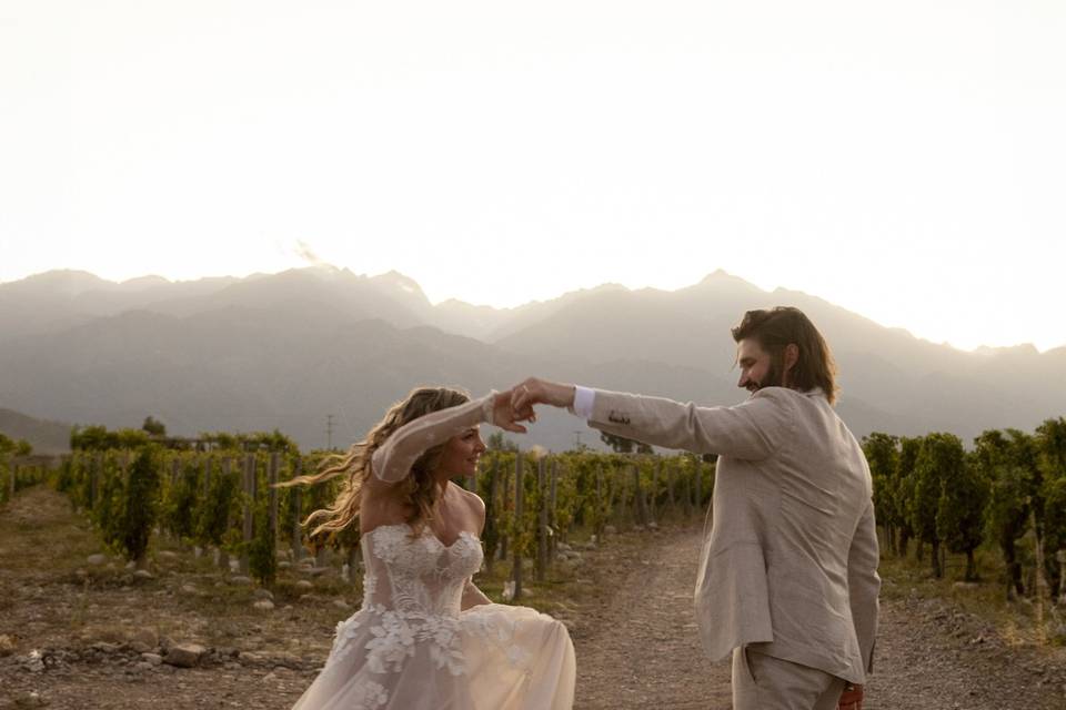 First dance at the vineyards