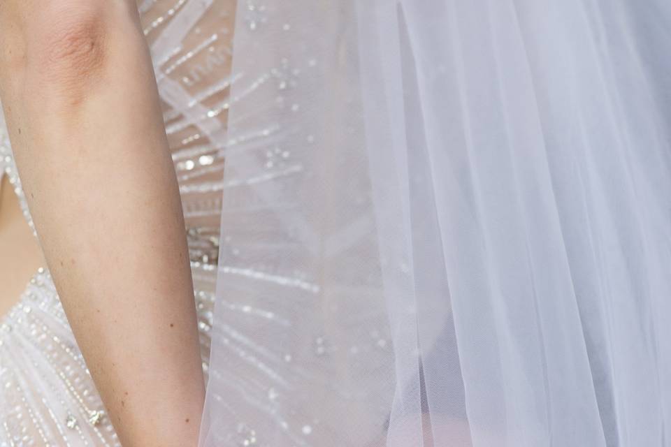 Hands detail