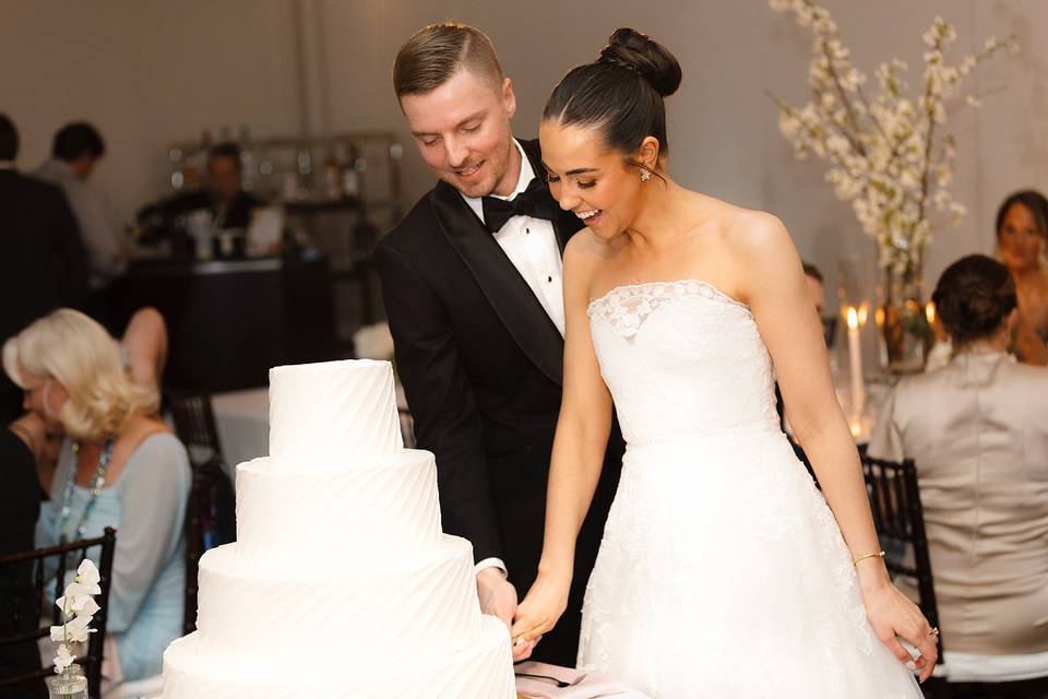 Cake cutting