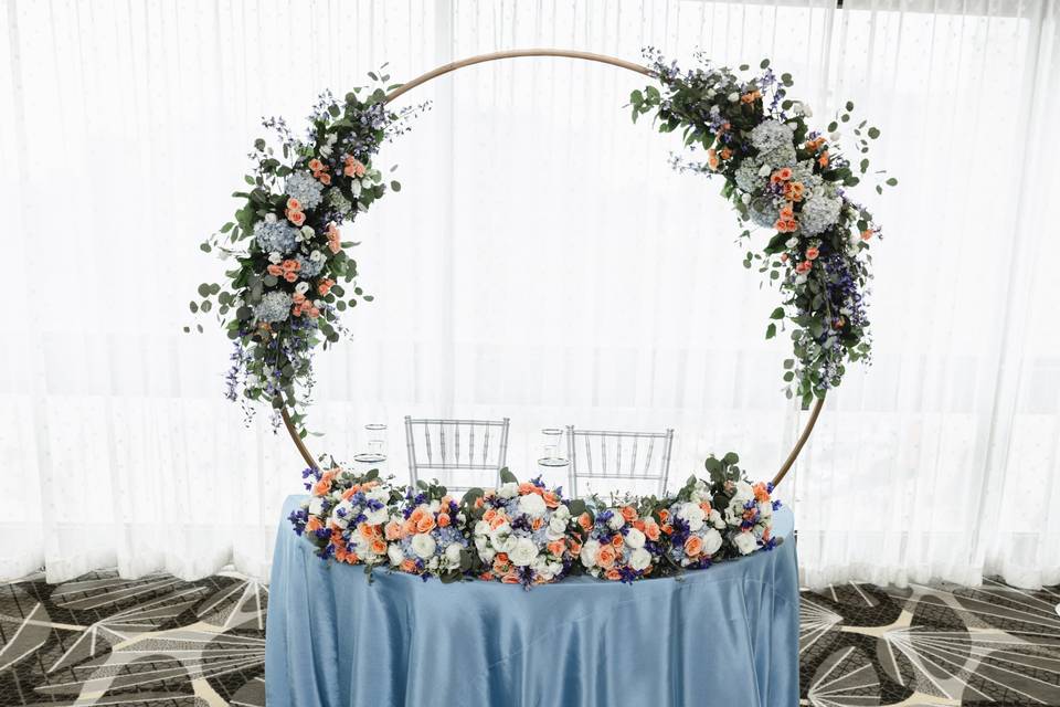 Sweetheart table