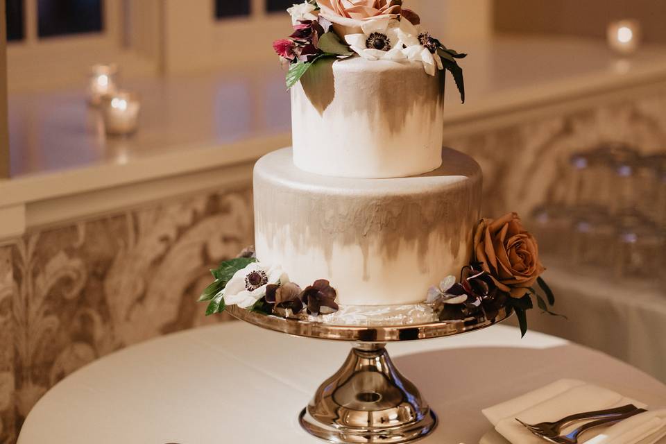 Custom wedding cake