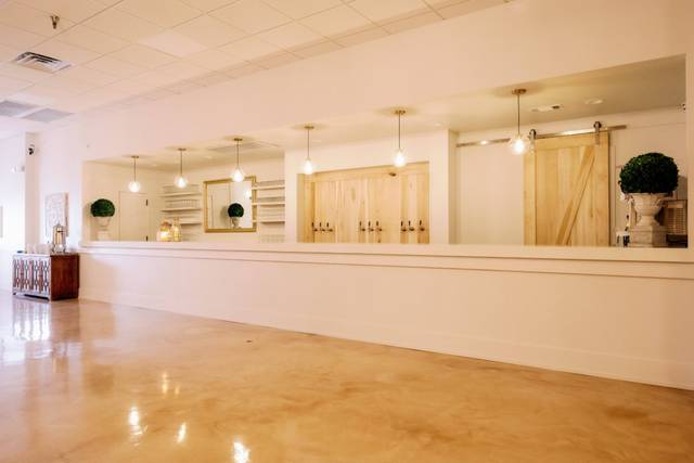 30-Foot Bar