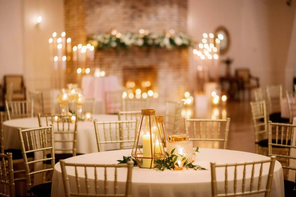Guest Tables - Styled
