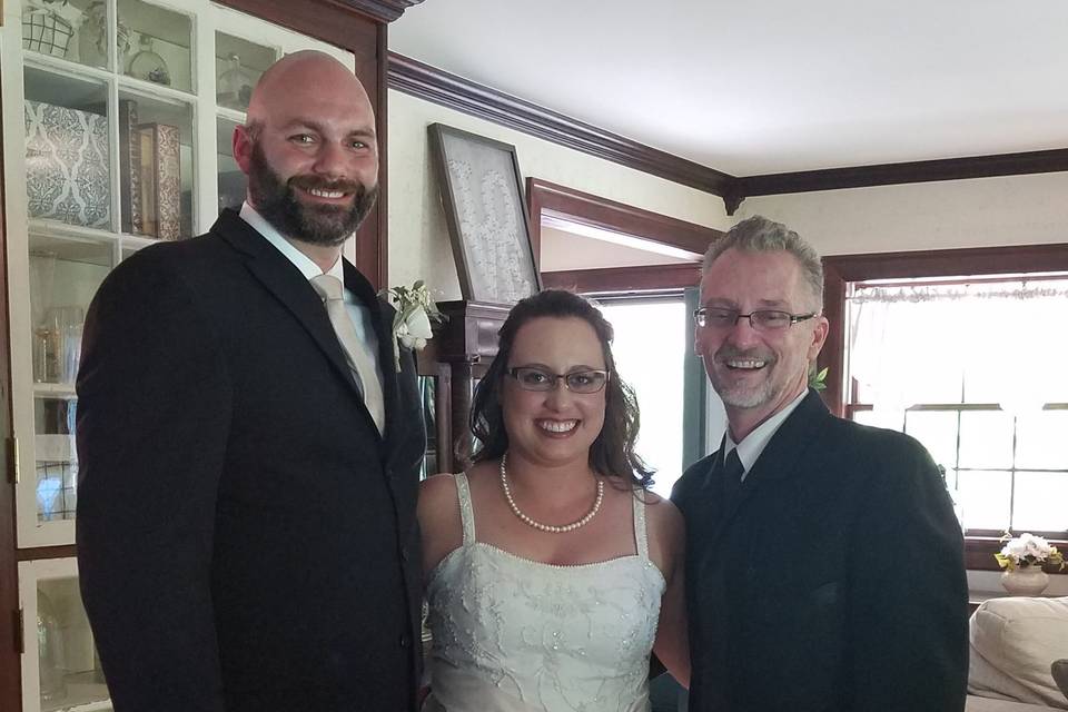 Kelly and Larry had an intimate family and close friends ceremony outdoors at the Maple Cove Bed and Breakfast. The weather was perfect and the celebration was spirited.