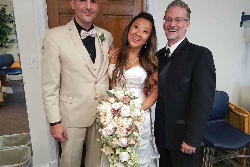 Caroline and Toufic Chaptini Celebrated their marriage at the historic Hope Chapel in Shelby Township.  A beautiful Michigan afternoon with family and friends was enjoyed!