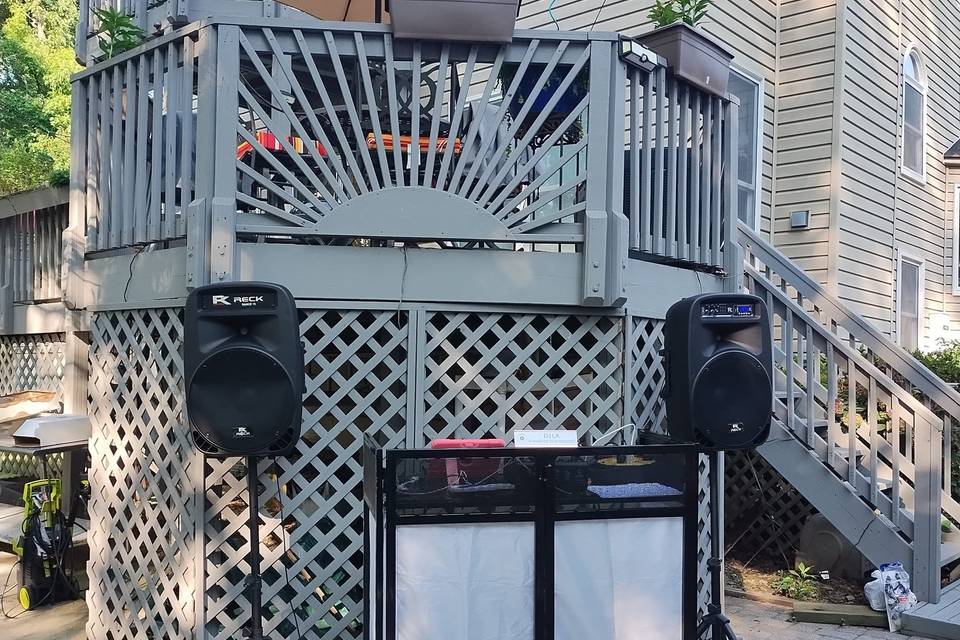 LA's DJ Services LLC