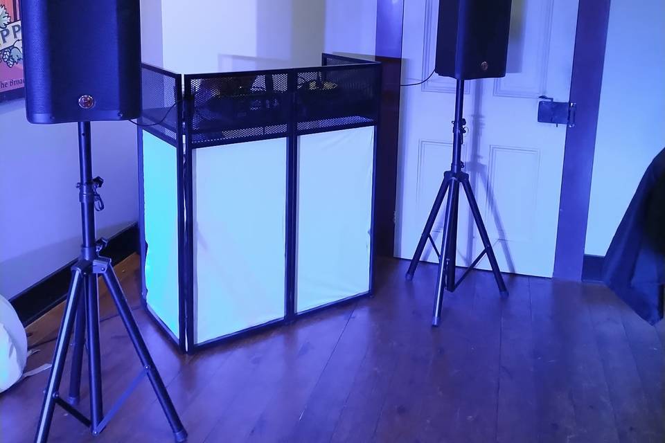 LA's DJ Services LLC
