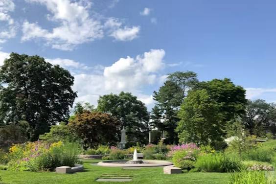 Friends of Mount Auburn