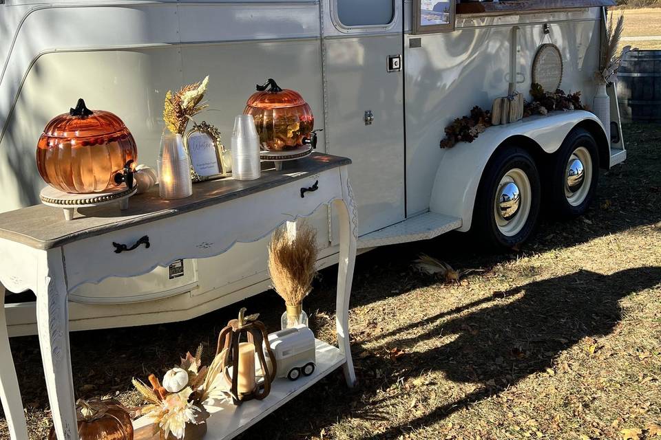 Mobile bar with cocktails