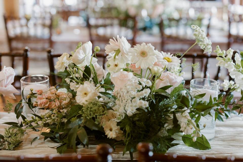 Guest Table Florals