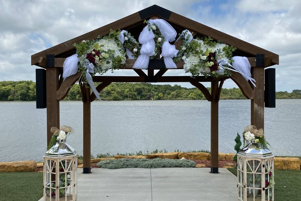 Gazebo decorations