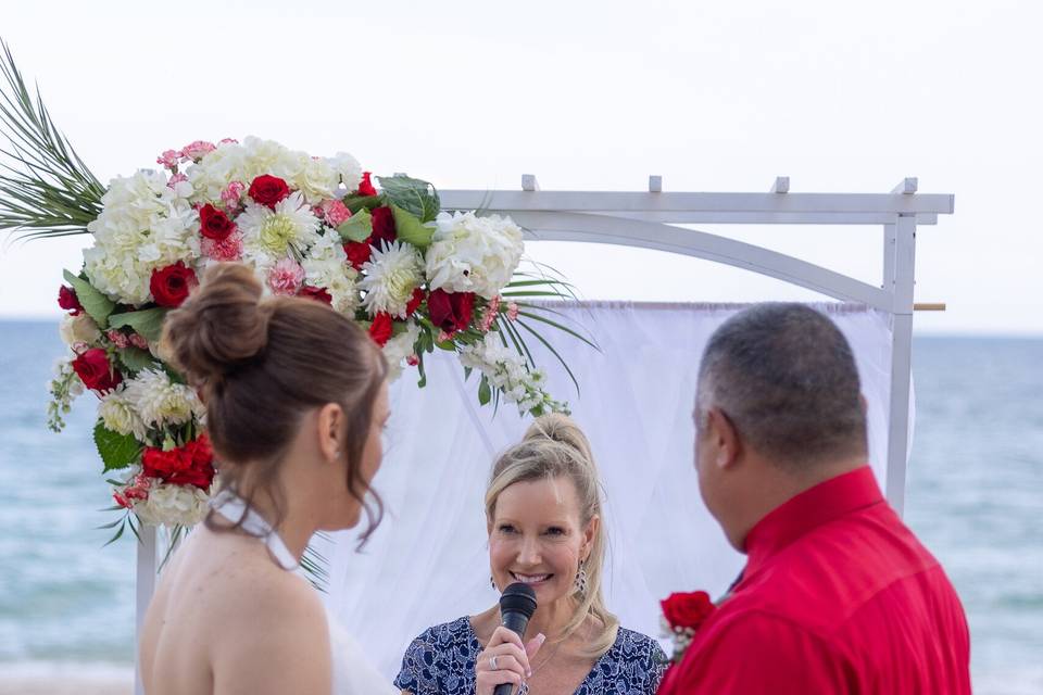 Wedding Officiant Connie Mills