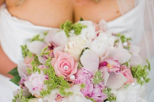 Bride and bouquet