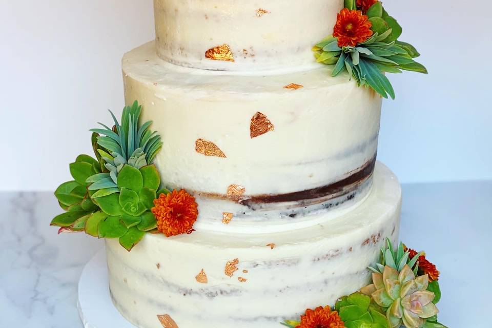 Lulu's Custom Cakery - Wedding Cake - Pacific Palisades, CA - WeddingWire