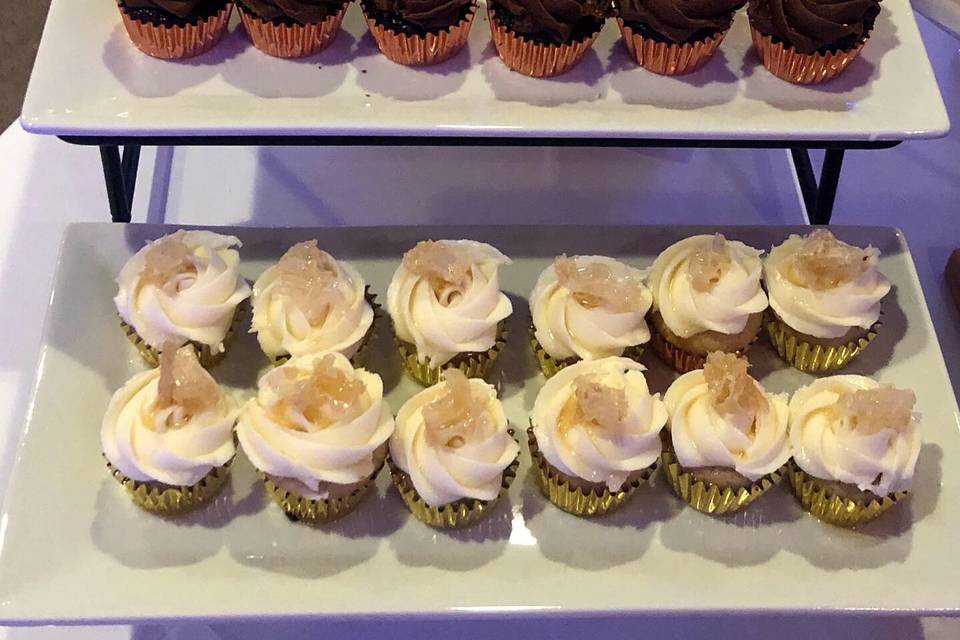 Mini cupcake display