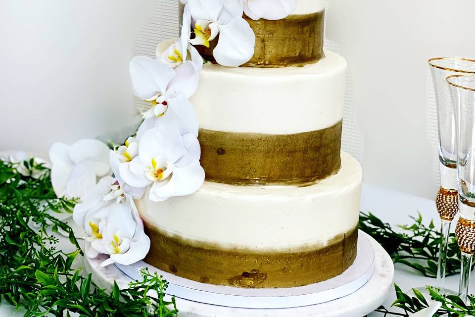 Three tier wedding cake