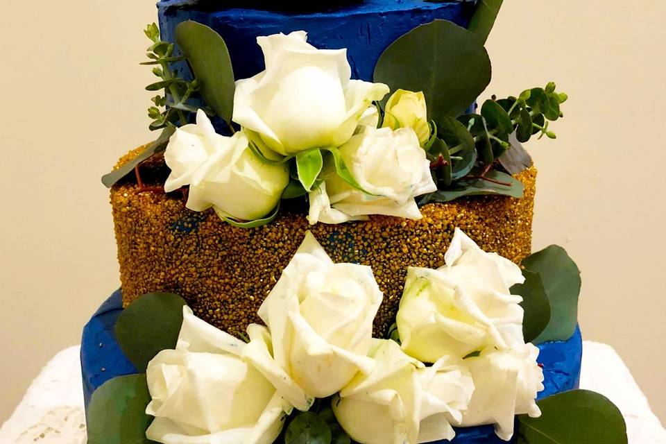 Wedding cake with blue and brown tiers