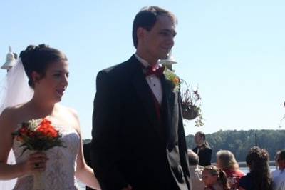 Couple holding hand
