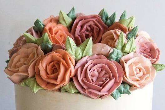 Cake with rose decoration