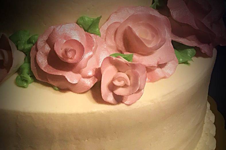 Pink rose iced cake