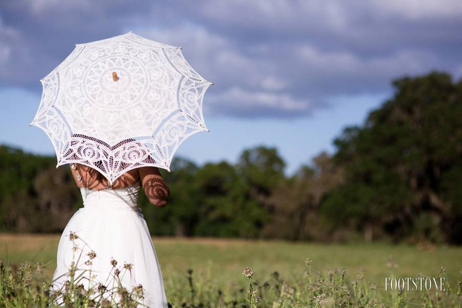 Gorgeous Photo by Footstone Photography
footstonephotography.com