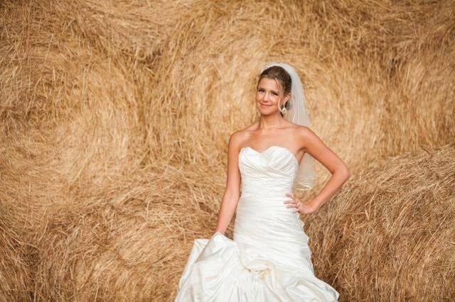 Bride in front of a brown backdrop