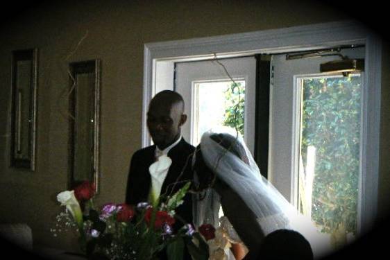 Happy Couple entering into the Gwinnett Country Club