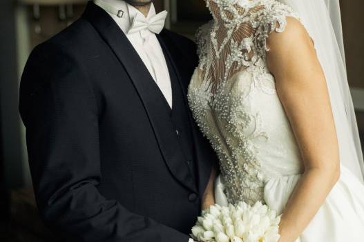 Wedding male makeup