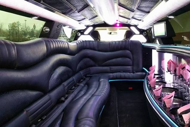 Extraordinar Luxury Transportation
