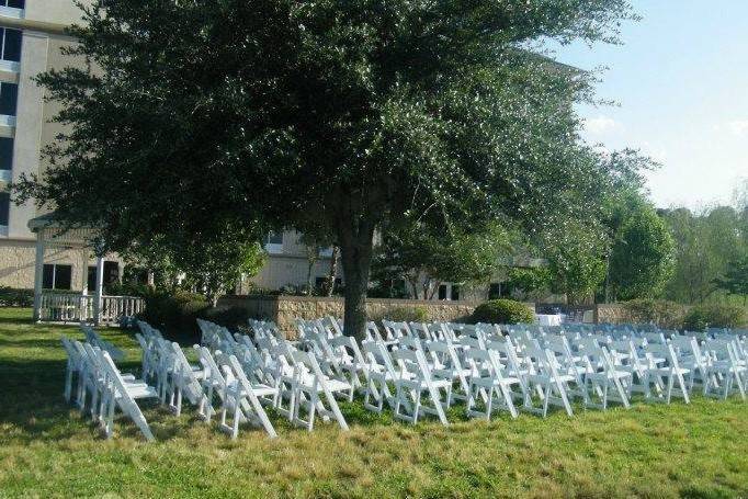 Lakeside Ceremony