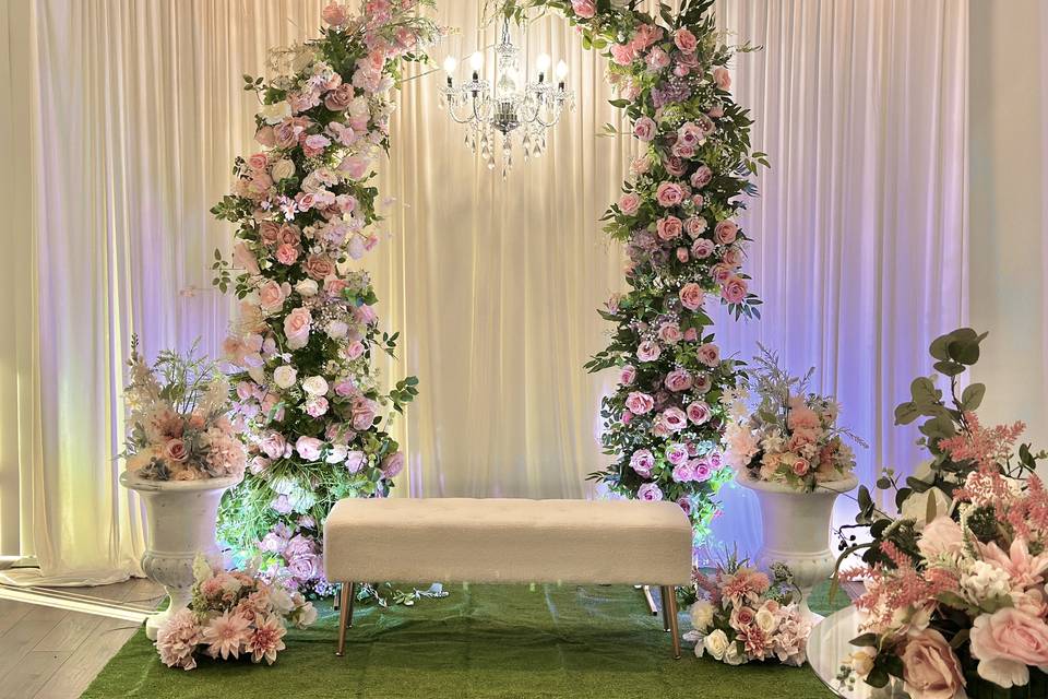 Intimate ceremony
