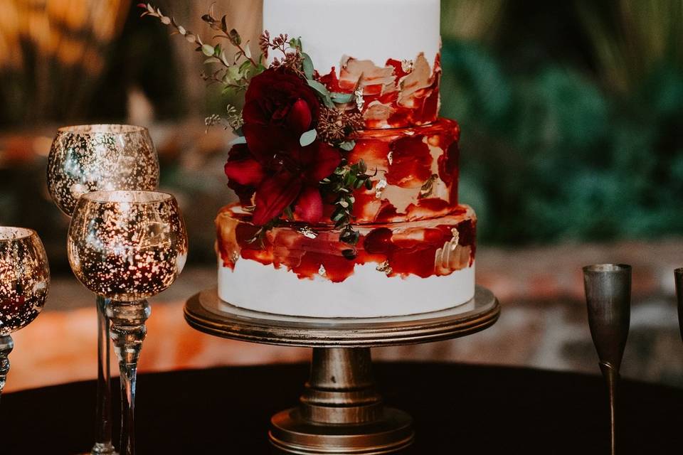 Marble wedding cake