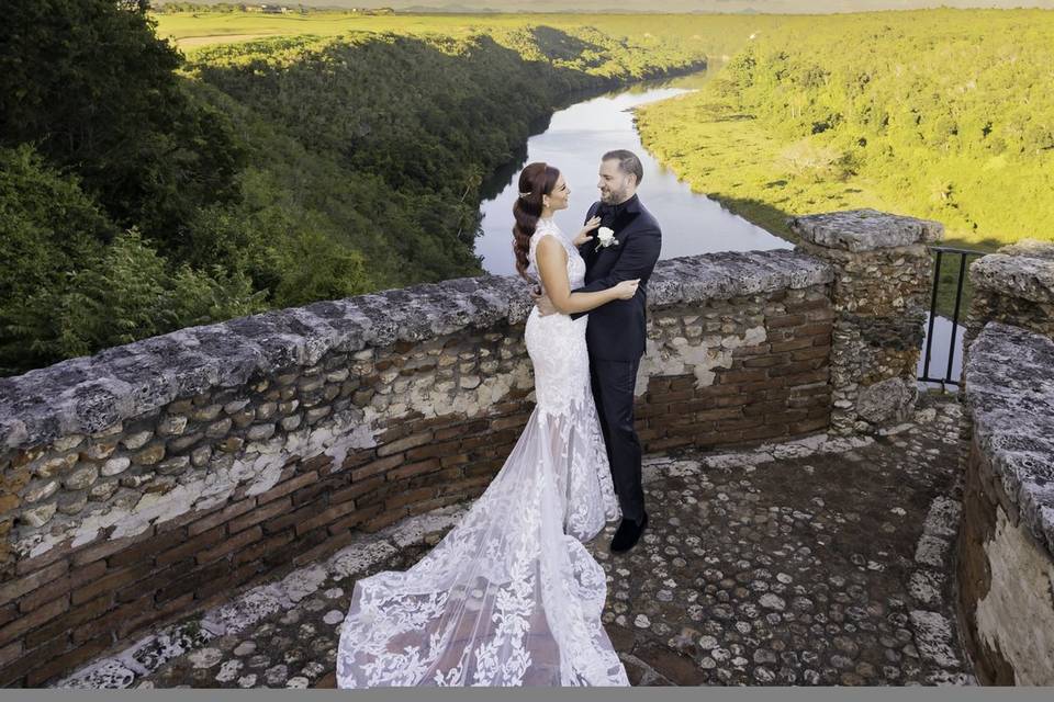 Casa de campo bride