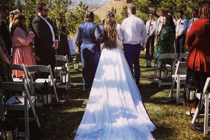 Lyons, CO Outdoor Wedding