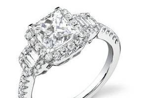 Three Stone Engagement Ring