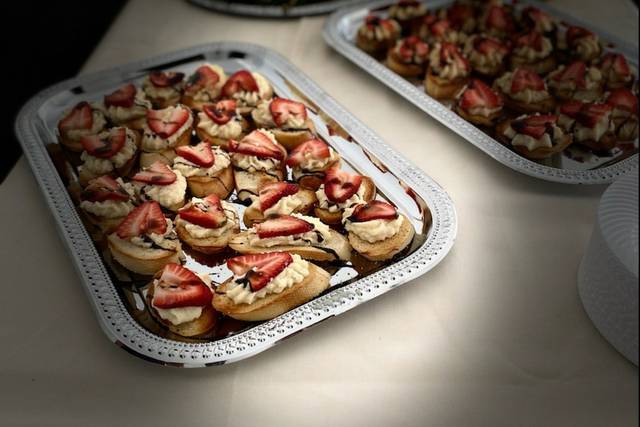 Strawberry crostini
