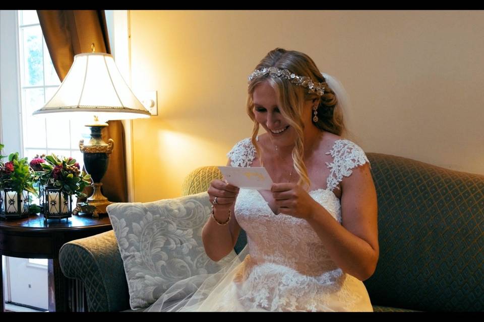 Jenni Tuomisto reading her love letter from fiancee Zach Soohy pre ceremony