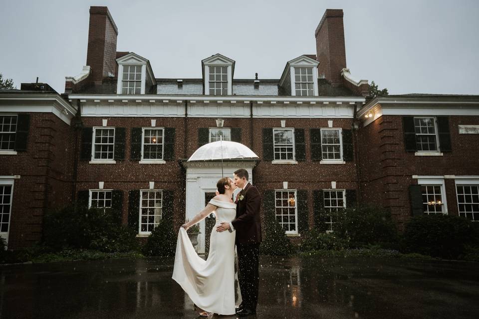 Rainy Wedding
