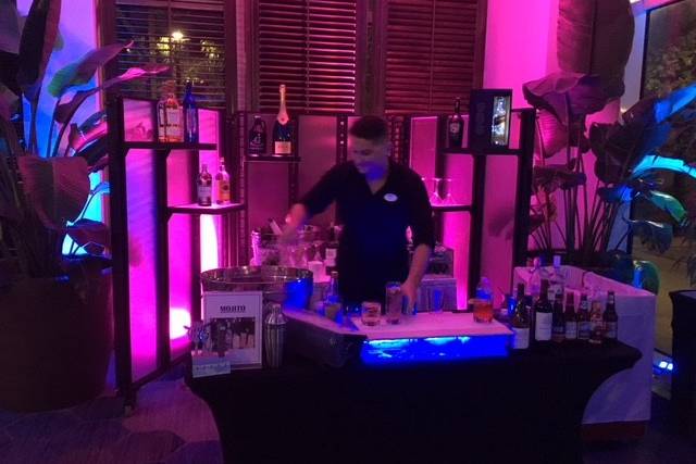Bar Set Up