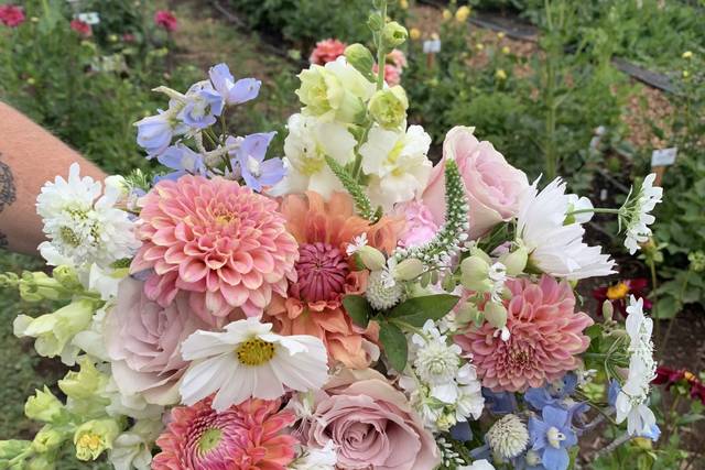 Garden mix bridal