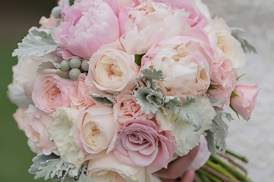 Posey style blush bouquet