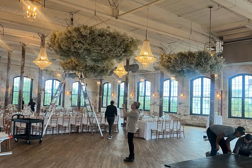 Hanging fixtures