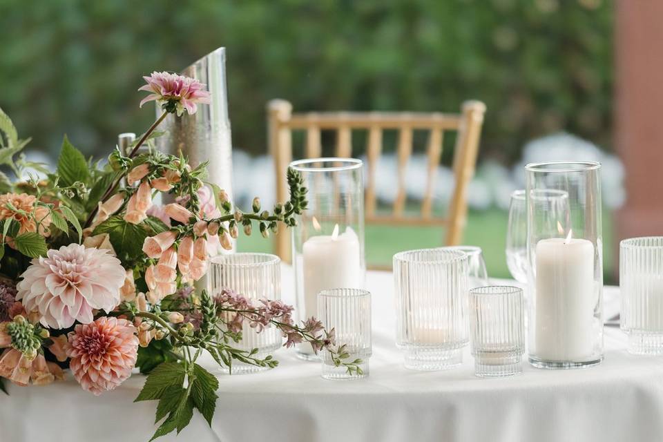 Sweetheart table