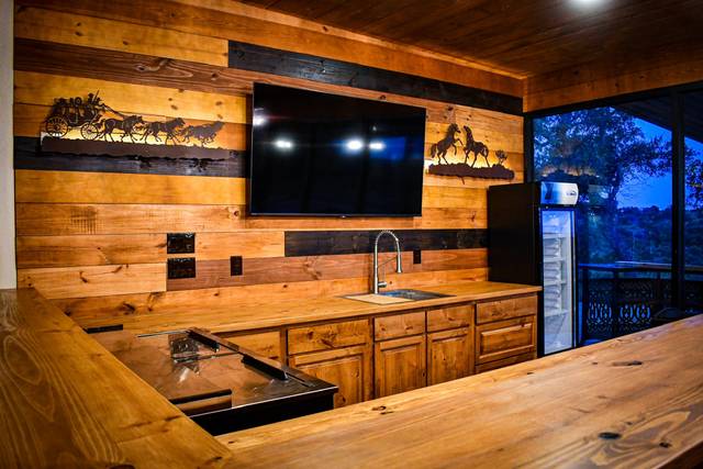Bar Layout 1