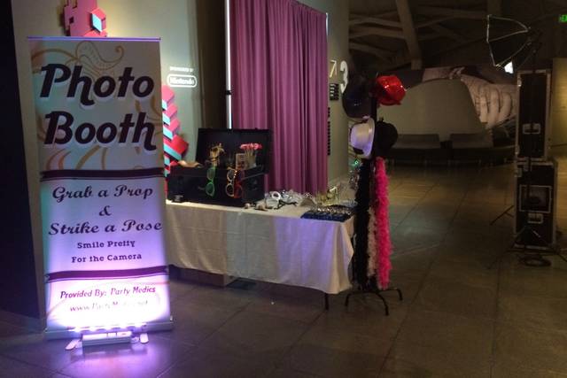 Open Air Photo Booth - We do have enclosed as well