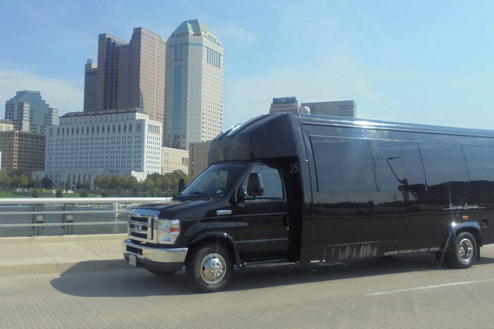 Supreme Limousine