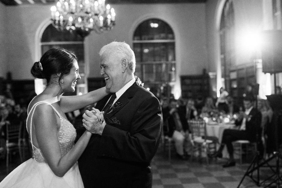 Father and daughter dance