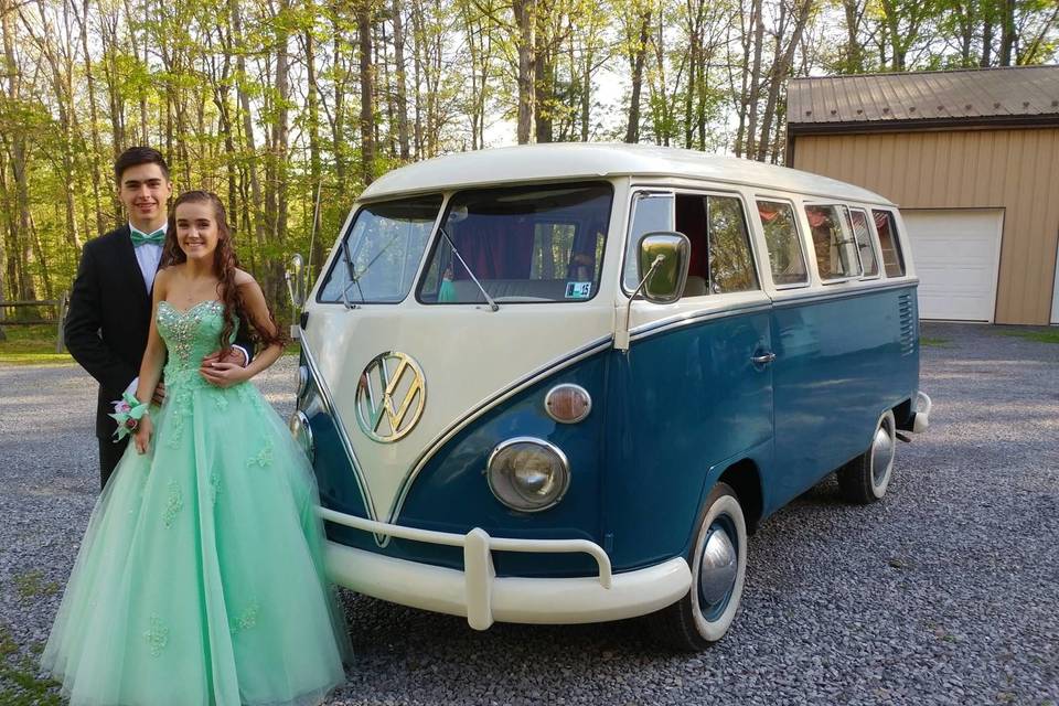Vogues-Wagon Bus Photobooth