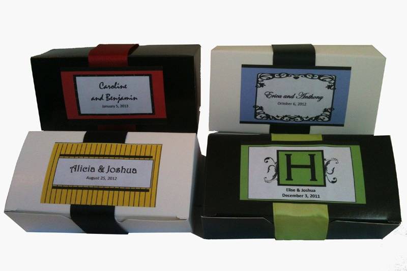 Delightful Duo gift boxes are personalized and include two Georgia food items